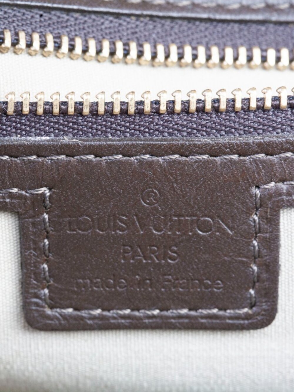 Authentic Louis Vuitton Mini Monogram Alma Long Kaki - Picture 6 of 14